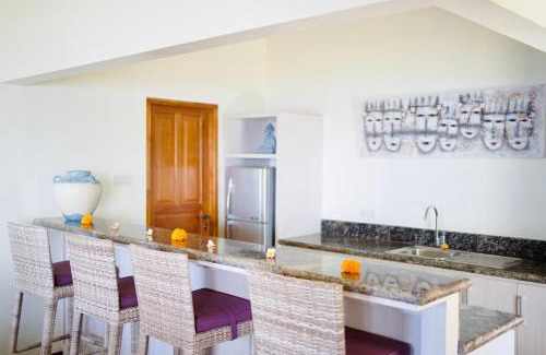Gretek Resort | Poinciana Resort