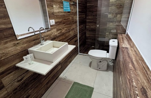 Balneario Praia do Pernambuco Hotel | Point Beach - Acácias