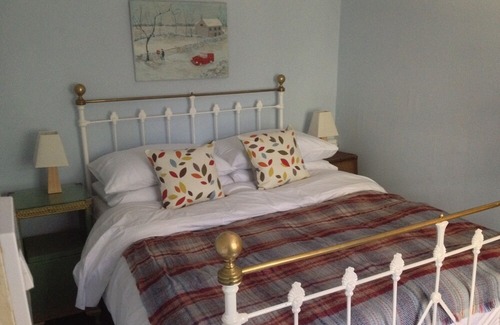 Ticehurst Cottage | Point Cottage, Ticehurst, East Sussex 2 Double Bedrooms