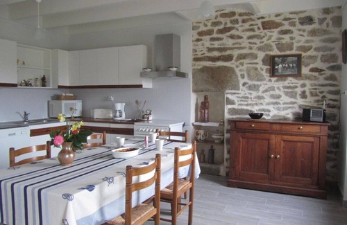 Saint-Pabu House | Pointe Brittany, seaside, cottage labeled 2 to 5 people, 3 keys