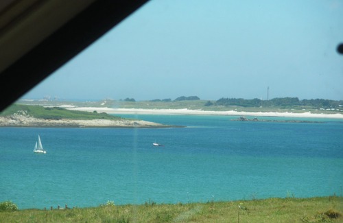 Saint-Pabu Cottage | Pointe Finistere, seaside, quality cottage 2/4pers in St-Pabu, 29830