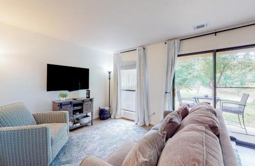 Table Rock Apartment | Pointe Royale Condos, #5