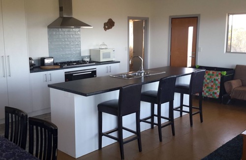 Bremer Bay House | PointviewsnViews to Mt Barron and Bay