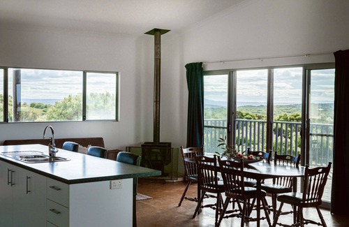 Bremer Bay House | PointviewsnViews to Mt Barron and Bay