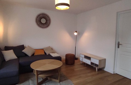 Poissy Apartment | ⭐POISSY F2 any comfort, hyper center 3️⃣