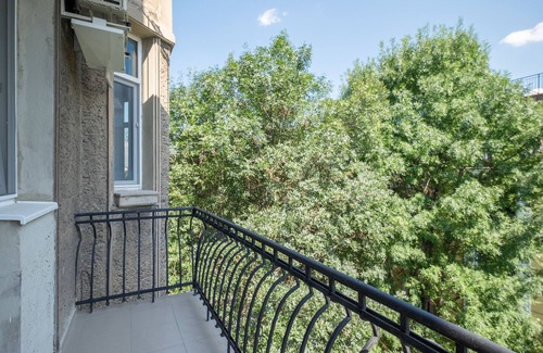 Sofia City Center Apartment | ✯ POKER STYLE IN ♡ OF THE CITY ✯ FREE WI-FI | QUEEN SIZE BEDS