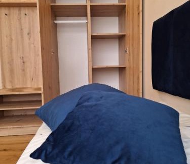 Miasteczko Slaskie Bed & Breakfast | Pokoje Gościnne Koral