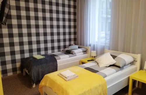 Łeczna House | Pokoje gościnne 30stka