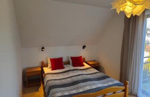 Ostrowo House | Pokoje Gościnne Krysta