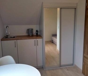 Karwienskie Bloto Drugie House | Pokoje Gościnne Amir