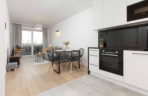 Wlochy Apartment | Pola Karolińskie 2B | Stylish Apartment | Parking