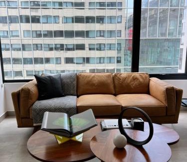 Ampliacion Granada Apartment | Polanco Chic Retreat