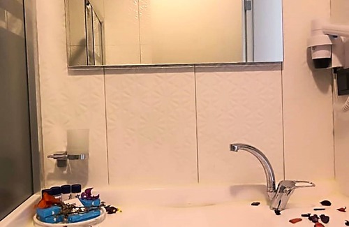 Buyukeceli Hotel | POLARİS HAYAT MOTEL