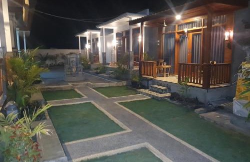 Songan Villa | Polege Side Cottage and tracking