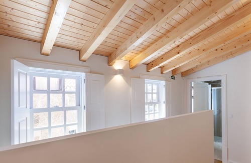 Guimaraes Apartment | Polery Apartments Center T3