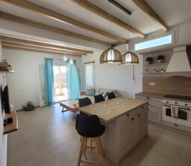 Milos Apartment | Polivios suites
