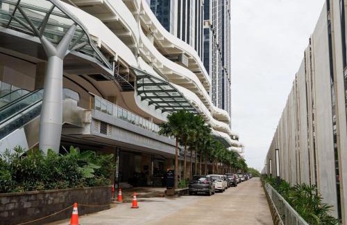 Batam Apartment | Pollux BAKAF Apartment TOP FLOOR 55th SEA VIEW 03