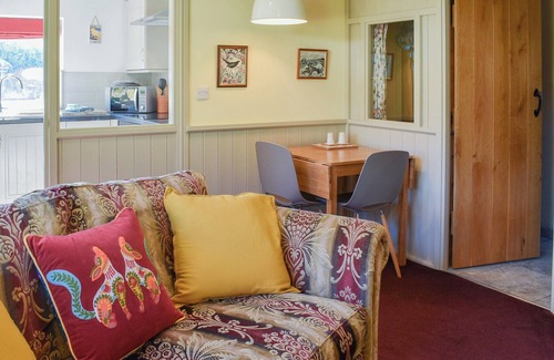 Bempton Cottage | Polly's Parlour - UK47038