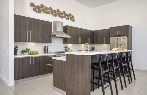 La Quinta Villa | Polo Villa Buyout by AvantStay | 11 Villa Buyout! Sleeps 152!