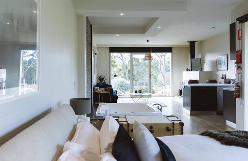 Red Hill Villa | Polperro Winery Villas - Villa 1