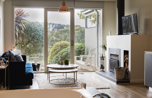 Red Hill Villa | Polperro Winery Villas - Villa 3