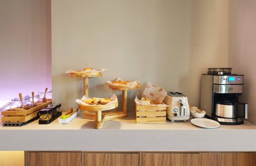 Huidong Apartment | poltton international hotel