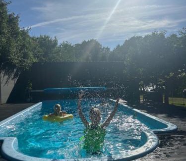 Lubkowo House | POLUBKOVO domki wypoczynkowe sauna balia basen jezioro