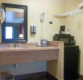 St. Cloud Hotel | Polynesian Inn