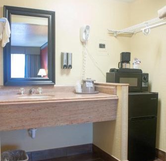 St. Cloud Hotel | Polynesian Inn