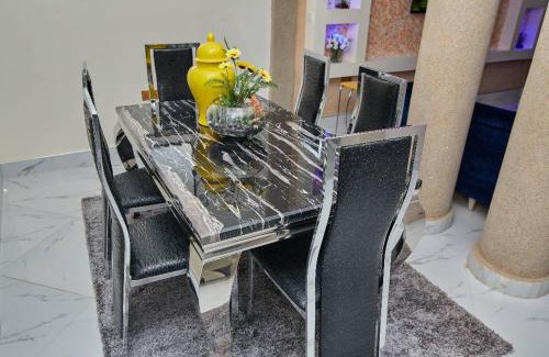 Kumasi Apartment | Pomaa Villa