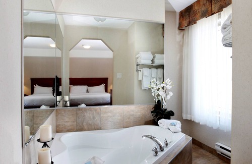 Dawson Creek Hotel | Pomeroy Inn & Suites Hotel Dawson Creek
