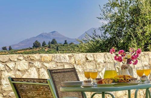 Pemonia House | Pomogna house