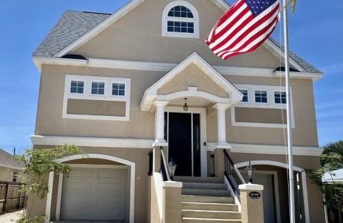Riviera Beach House | Pompano 21709