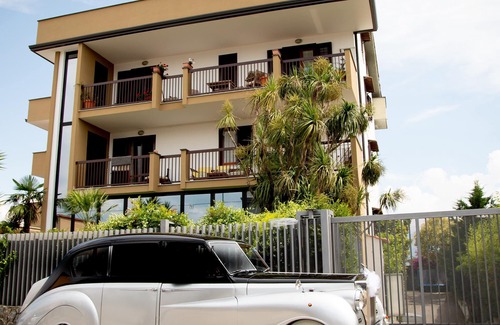 Pompei Apartment | Pompeii Suite Martina . Your home without worries