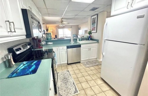 Ponce Inlet Condo | Ponce Inlet 6th Floor Ocean View Corner Unit- 2bdrm 2bath- Non Drive Beach