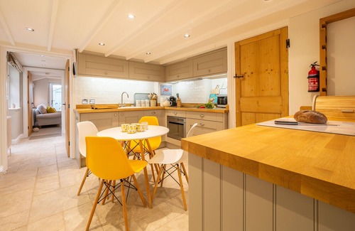 Docking Apartment | Pond Cottage, Docking, Norfolk