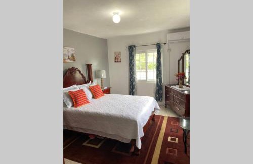 Pamphret Apartment | Pond View Apartment
