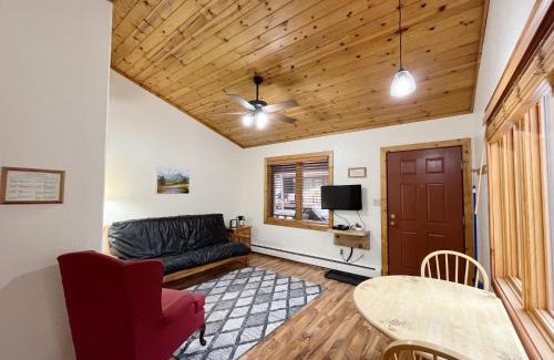 Woodland Park Bed & Breakfast | Ponderosa A