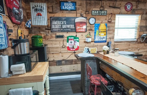 Hayesville Apartment | Ponderosa - Creekside