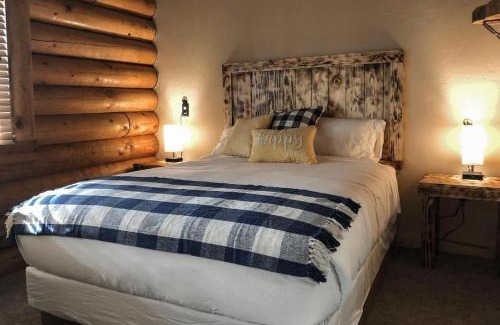 Escalante Hotel | Ponderosa Inn