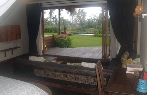 Suraberata House | Pondok Matekap ... inspired by nature