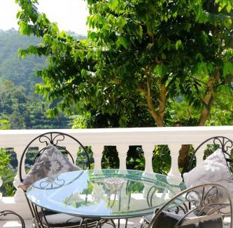 Batunya House | Pondok Plantation Luxury Mountain Escape Bedugul