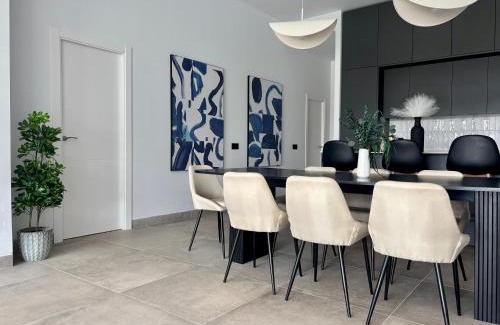 Chiclana de la Frontera Villa | Poniente Beach House
