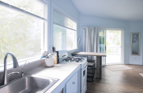 Honaunau-Napoopoo Cottage | PonoMana Oasis - NEW! The Serenity Cottage
