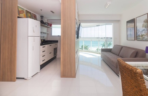 Recreio dos Bandeirantes Apartment | Pontal Beach Ocean View