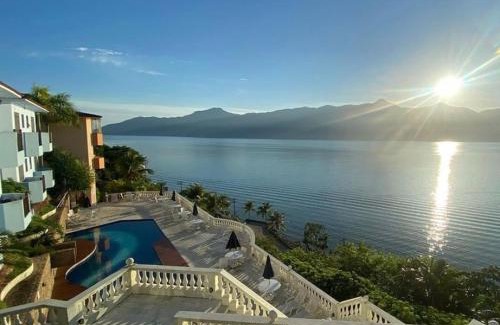 Pontal da Cruz Apartment | Pontal das Marinas Frente Ilhabela