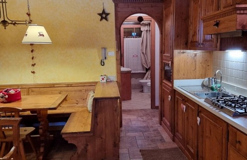 Ponte di Legno Apartment | Ponte di Legno apartment with garden a stone's throw from the center