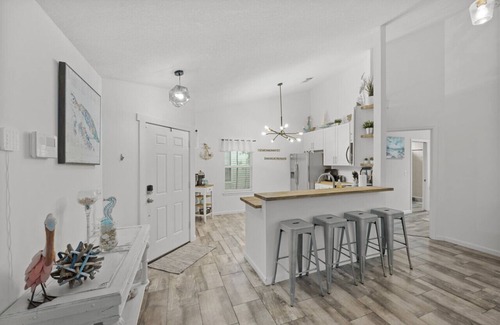Palm Valley House | Ponte Vedra Beach Escape NEAR SAWGRASS