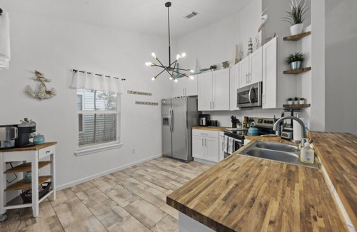Palm Valley House | Ponte Vedra Beach Escape NEAR SAWGRASS