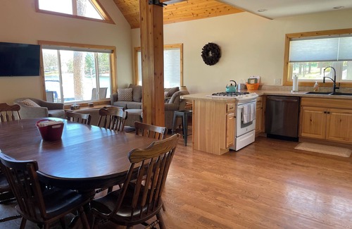 National City House | Pontoon available on site to rent.